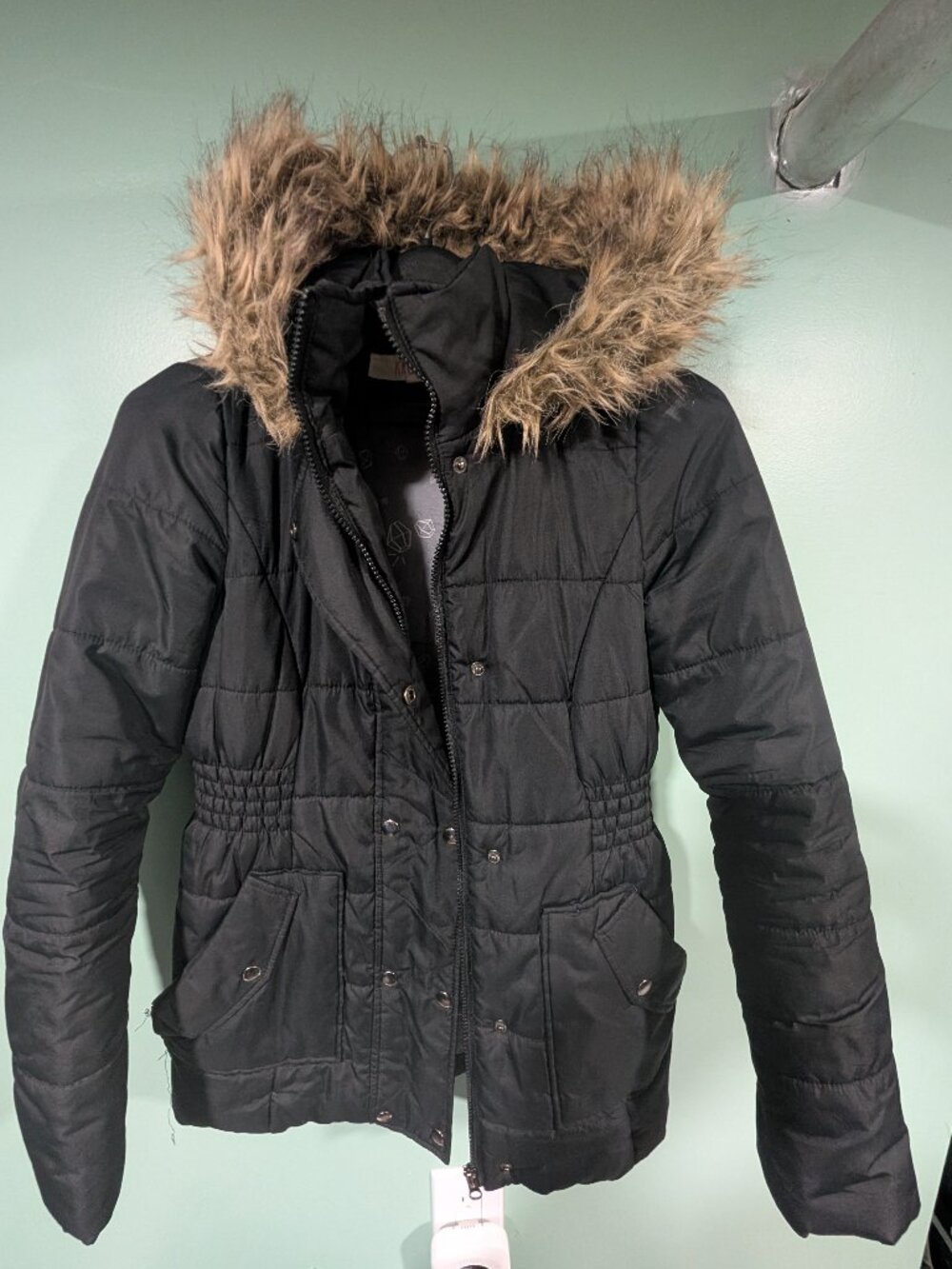 Krush Faux-fur Hooded Puffer Jacket Small